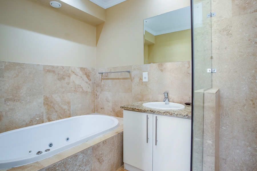 3 Bedroom Property for Sale in Pearl Valley at Val de Vie Western Cape